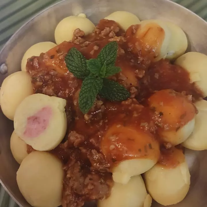 Nhoque de Calabresa com Requeijão