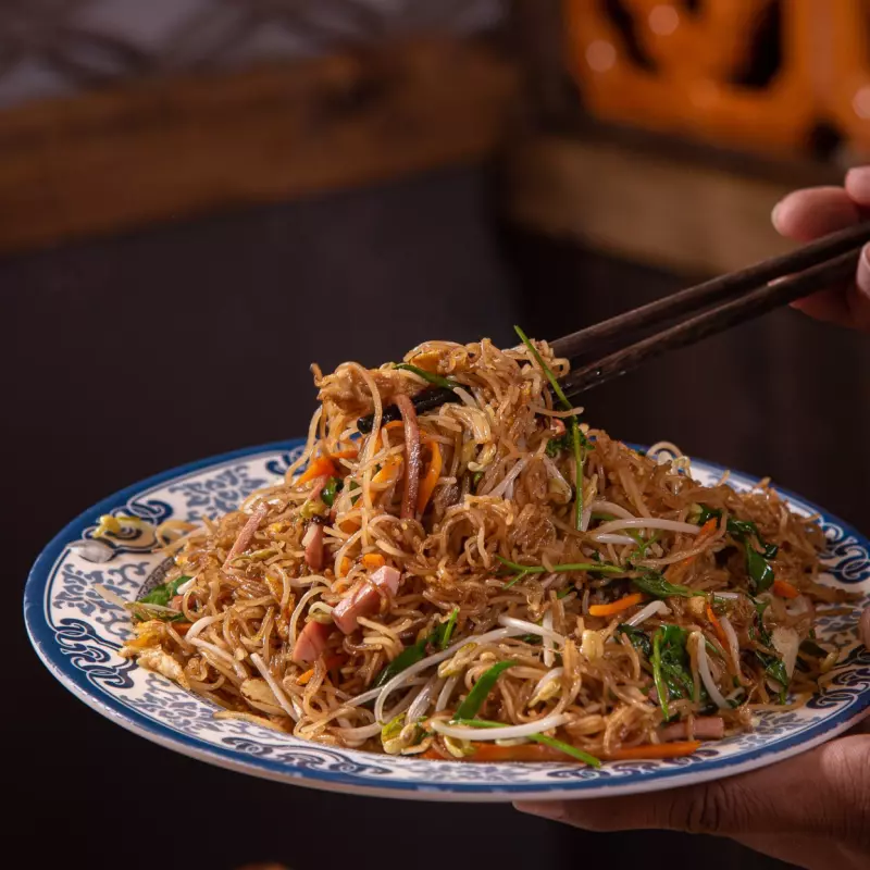 CHOW MI FEN CON JAMON 三丝炒米粉