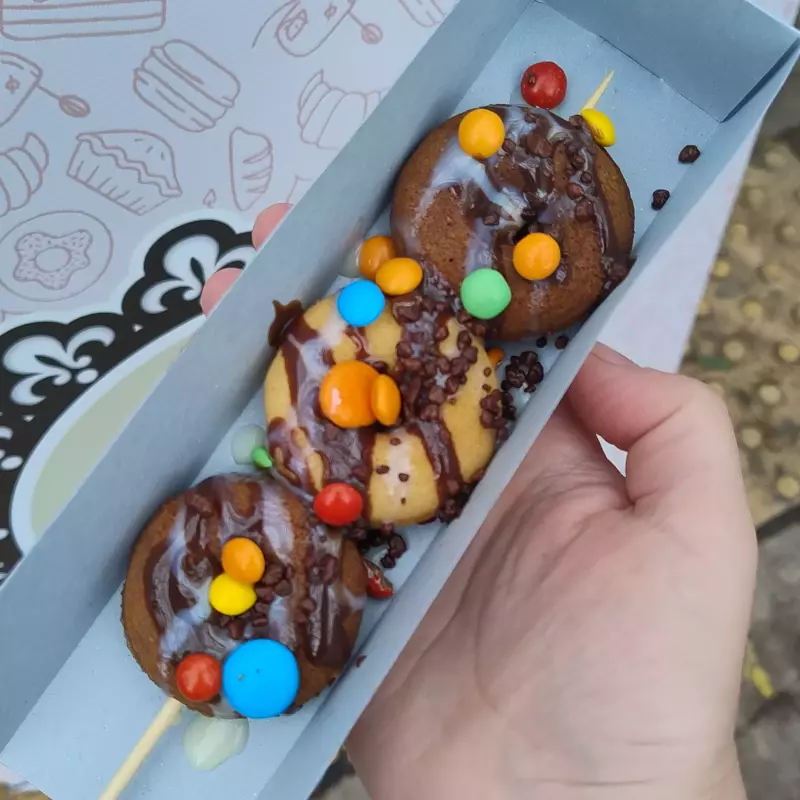Donuts POP + Salsa + toppings