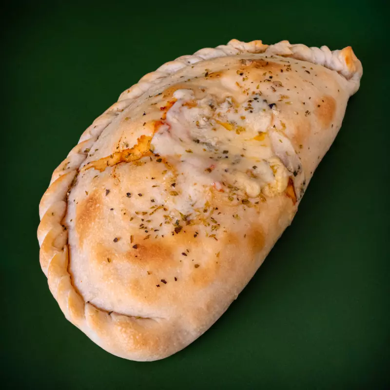 Calzone 4 quesos