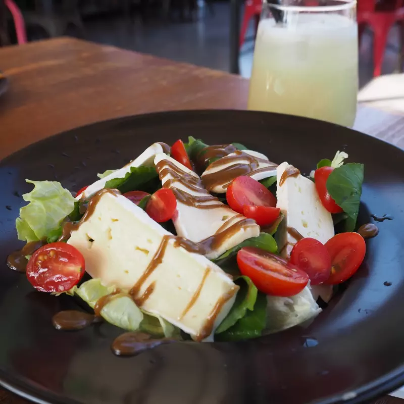 Ensalada Brie