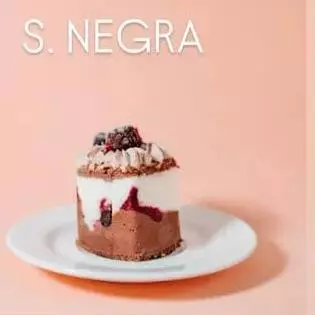 Porción Helada Selva Negra