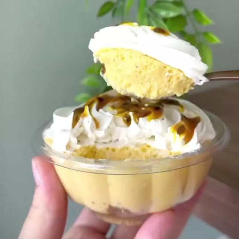 Tortinha no pote de maracujá