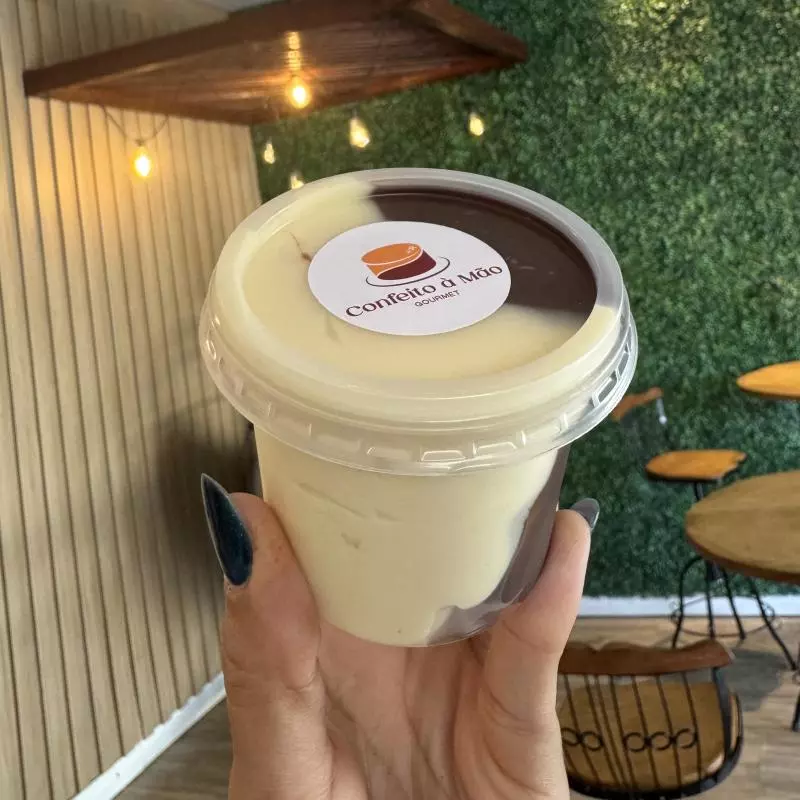 Duo 4 leites e brigadeiro