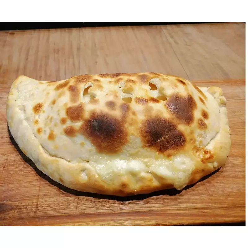 CALZONE CLASICO