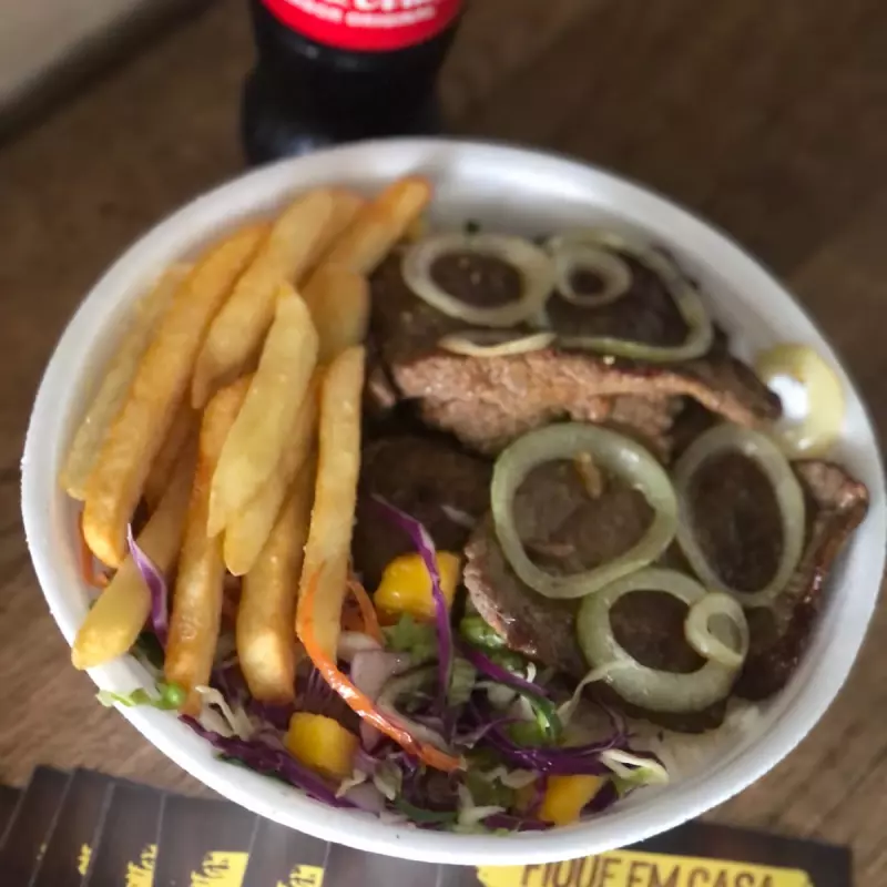 BIFE ACEBOLADO COM FRITAS