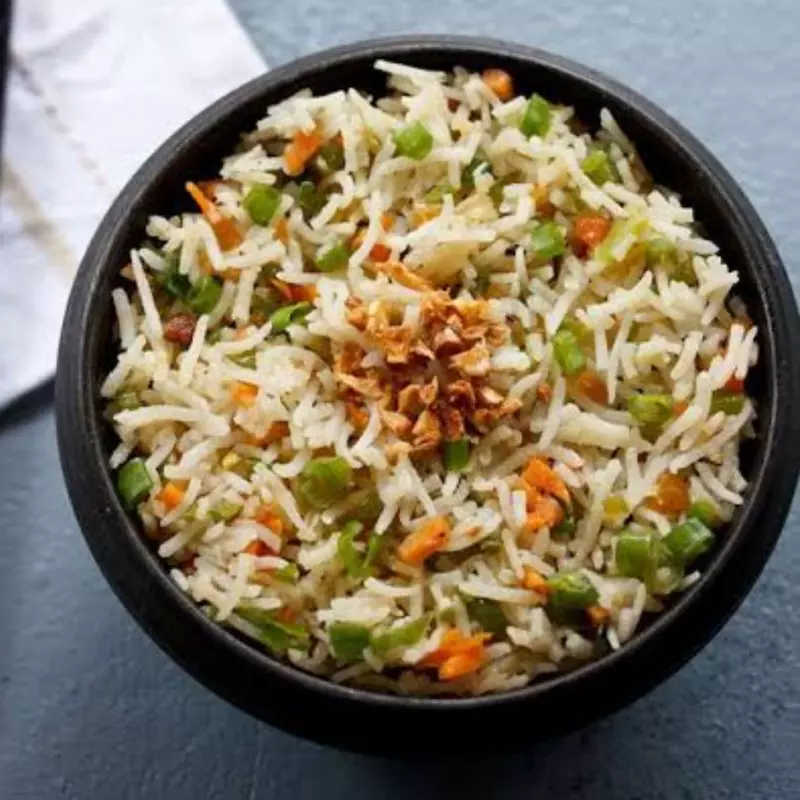 Coriander Burnt Garlic Rice