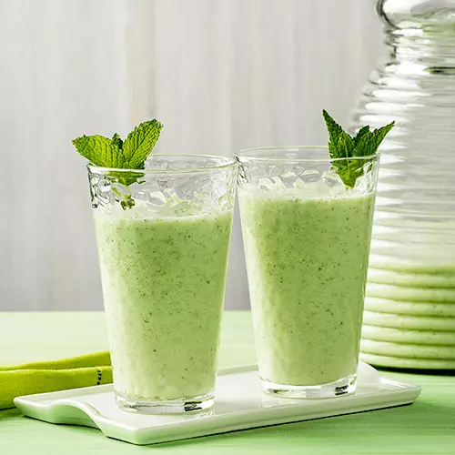 Limonada de hierba buena