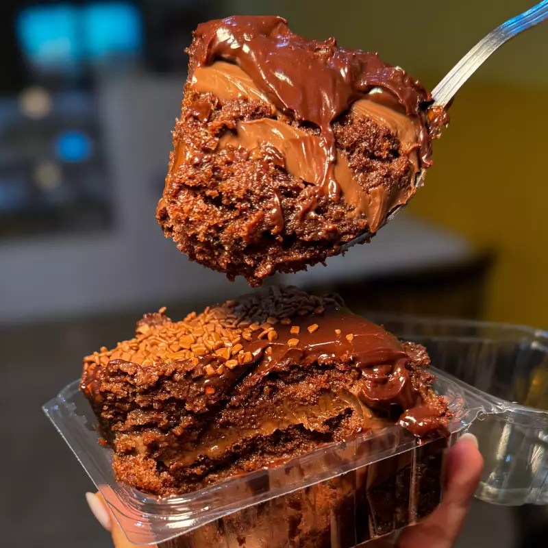 Bolo gelado BEM CHOCOLATUDO 😮‍💨