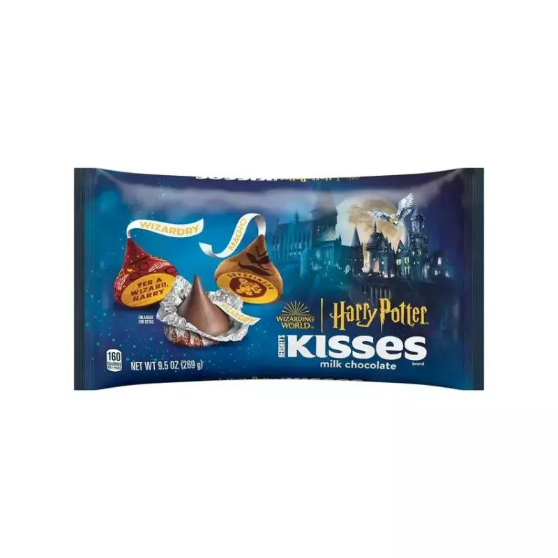 Kisses Harry Potter