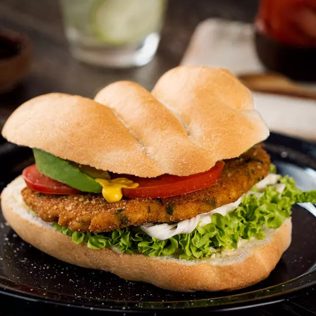 (ElJ) Torta "Pechuga de pollo"