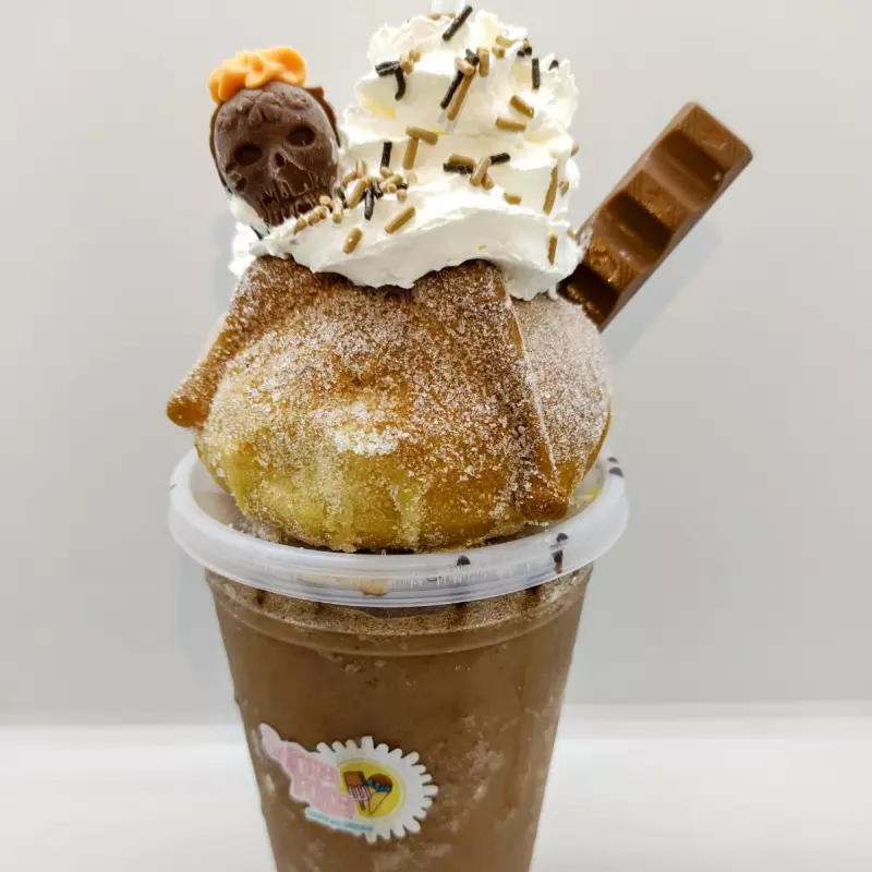 CHOCOLATE ABUELITA CON PAN DE MUERTO