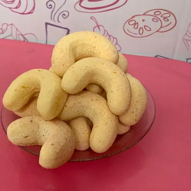Biscoito de queijo assado