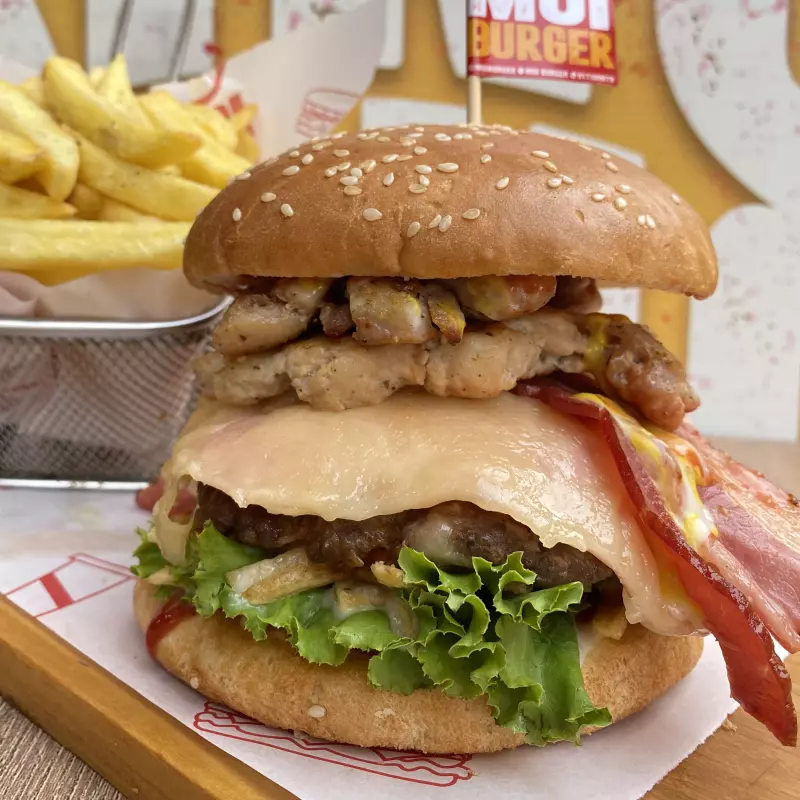 La Moi Burger