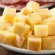 PORÇÃO DE PROVOLONE FRIO