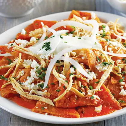 CHILAQUILES ROJOS