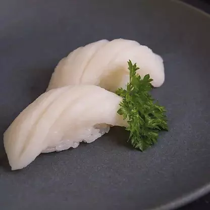 4 Peças de Niguiri de peixe branco