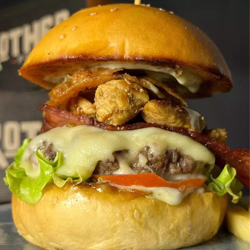 Burger Crispy ⭐️