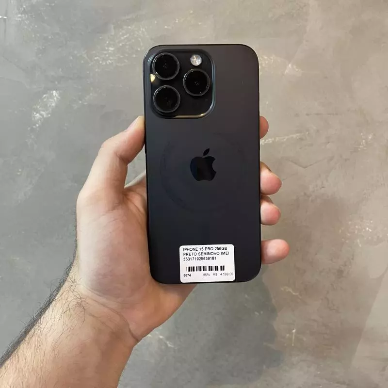 iPhone 15 Pro 256Gb