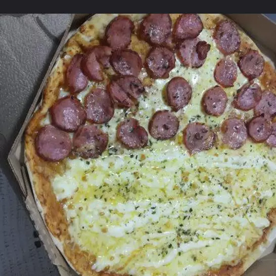 Calabresa /três queijos