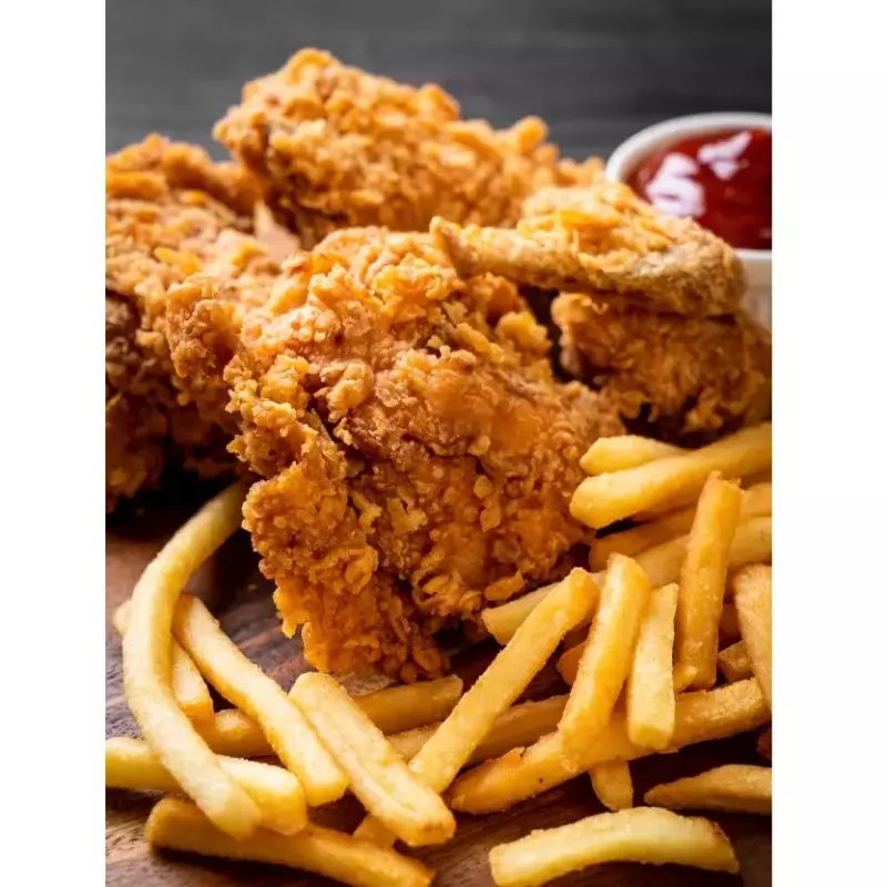 POLLO FRITO CON PAPAS FRITAS