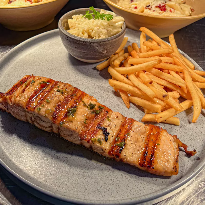 SALMÓN A LA PARRILLA
