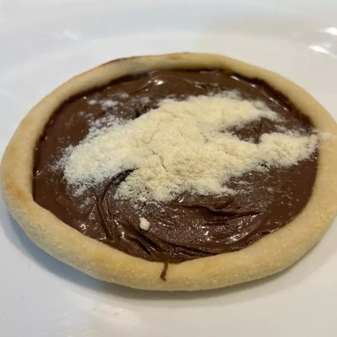 Chocolate ao leite com ninho