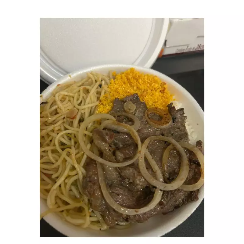 BIFE ACEBOLADO COM FRITAS