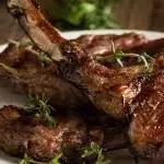 cordero al asador