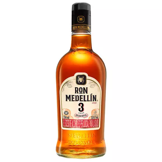 RON MEDELLIN 750 Ml
