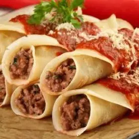 Porção de panqueca de carne