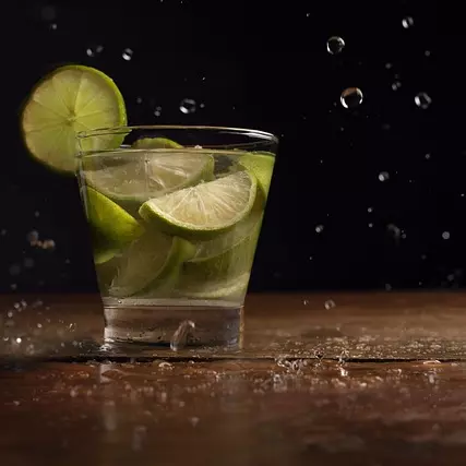Caipirinha de Limão