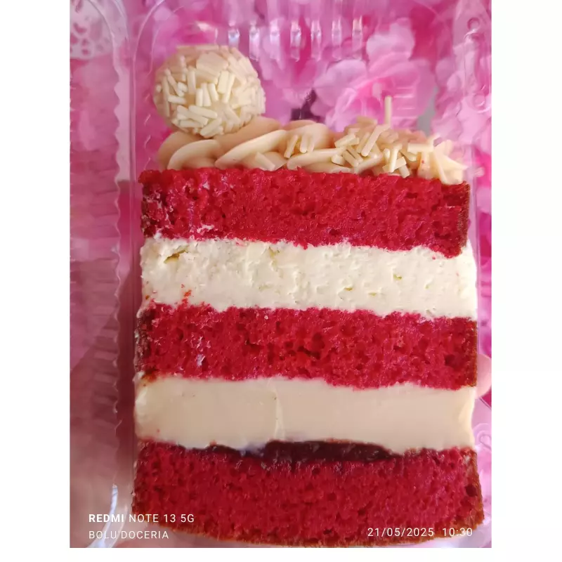 Slaice Black ( Red )