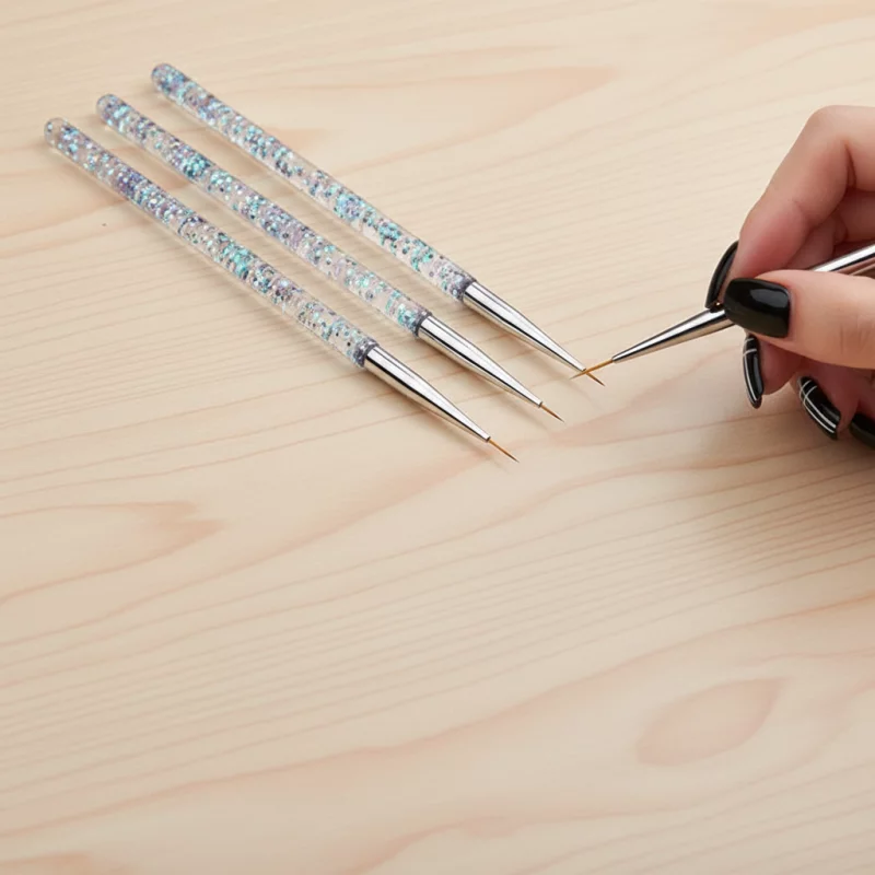 (3) Pinceles liner con brillitos