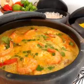 MOQUECA DE CAMARÃO C/ PEIXE