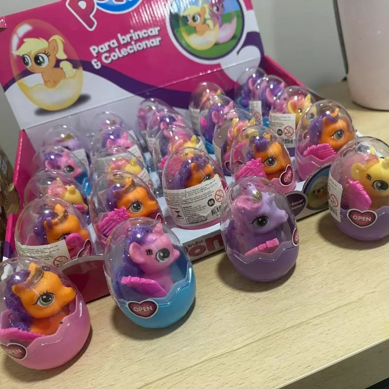 Ovo colecionável Ponei