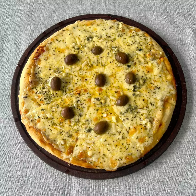 Pizza 4 quesos