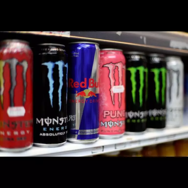 Energéticos e bebidas esportivas