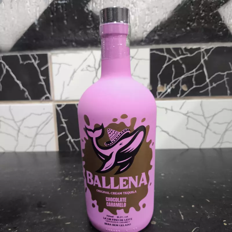 LICOR BALLENA CHOCOLATE