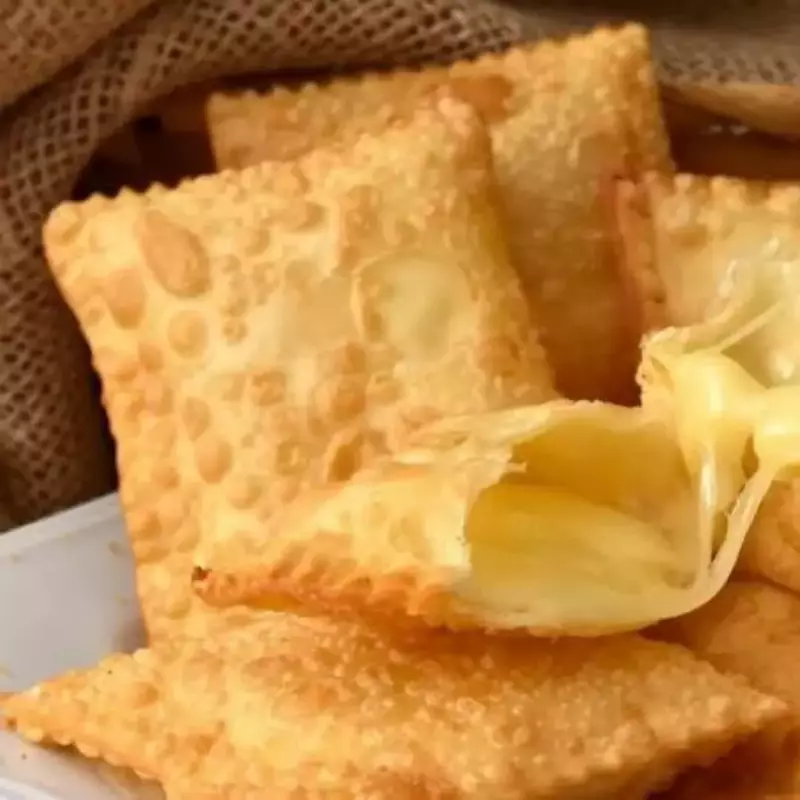 Pastel de Queijo (M)
