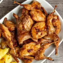 CODORNA ASSADA DOBRADA