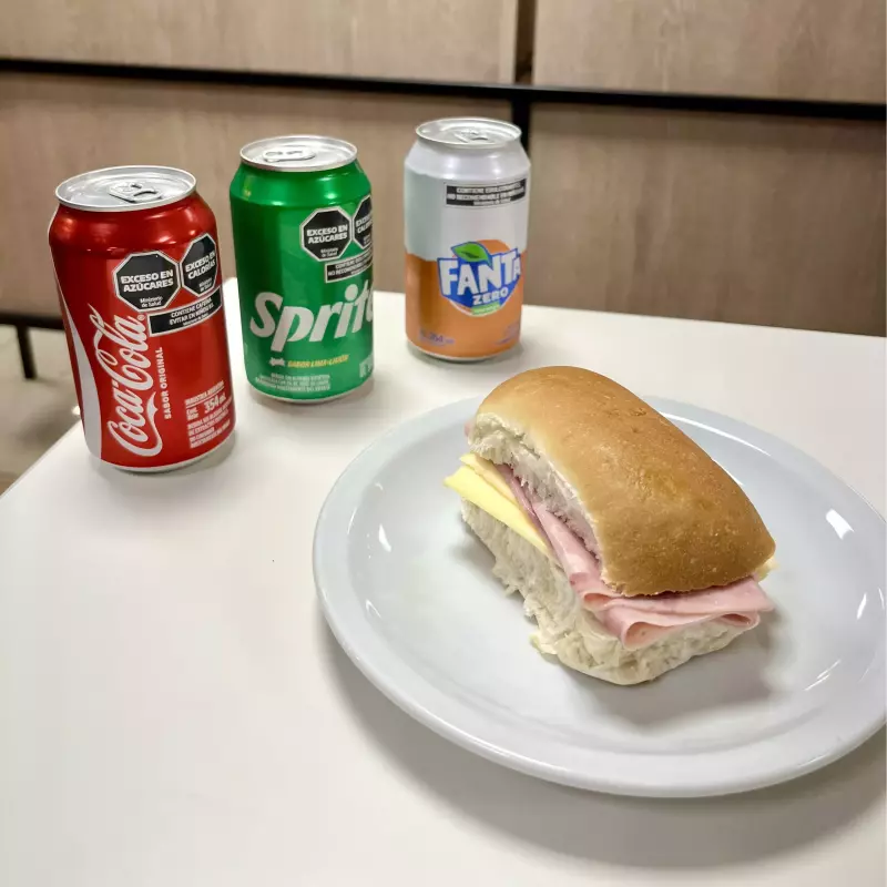 Sándwich pebete/Gaseosa