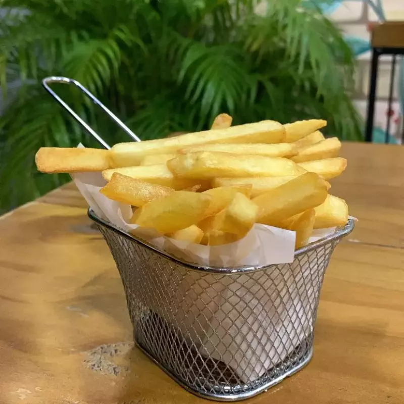 Porção M de batata frita