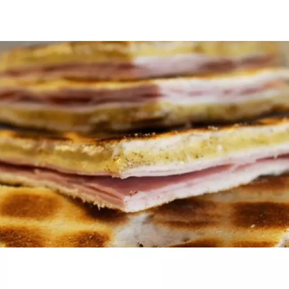 TOSTADO DE JAMON Y QUESO GRANDE