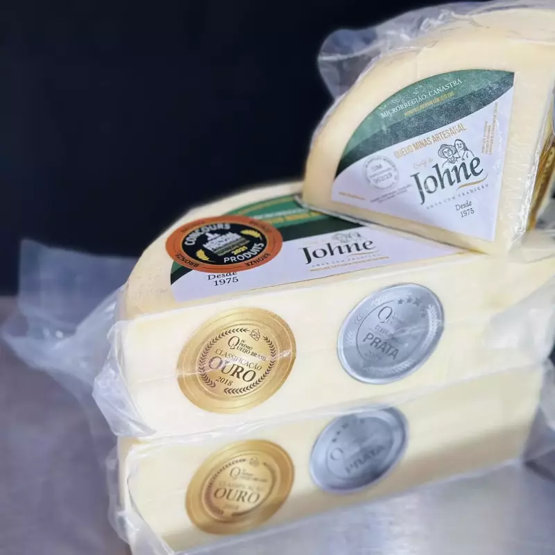 QUEIJO MINAS ARTESANAL JOHNE
