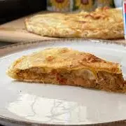 TARTA DE POLLO, QUESO Y HUEVO