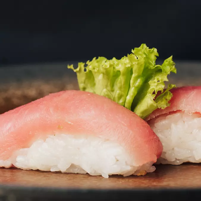 NIGIRI MAGURO
