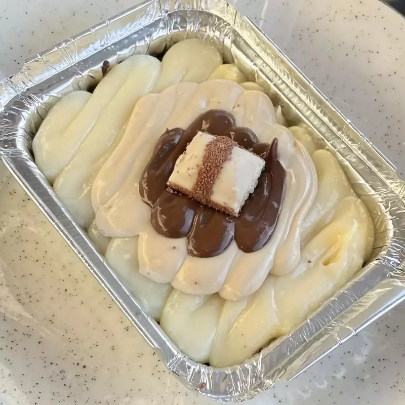 Escondidinho de brownie Kinder