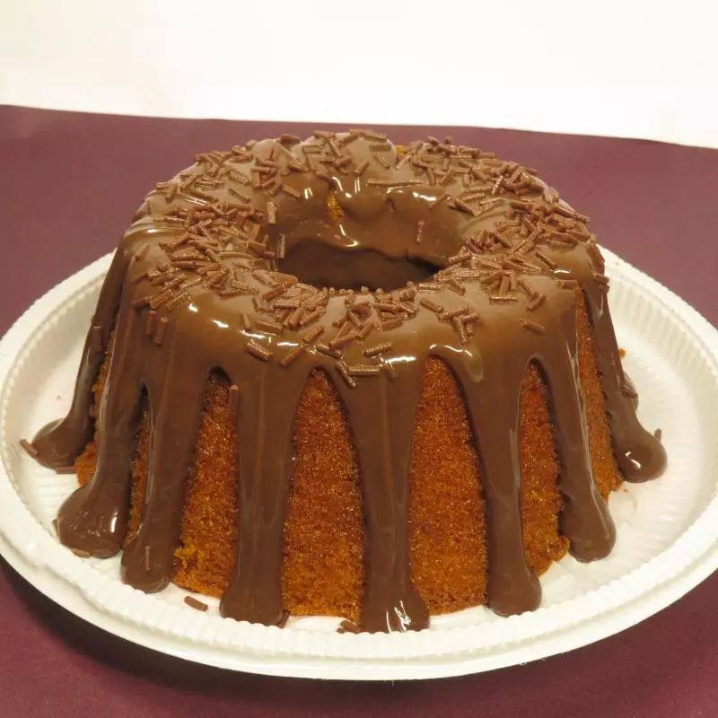 BOLO CASEIRO DE CENOURA/CHOCOLATE