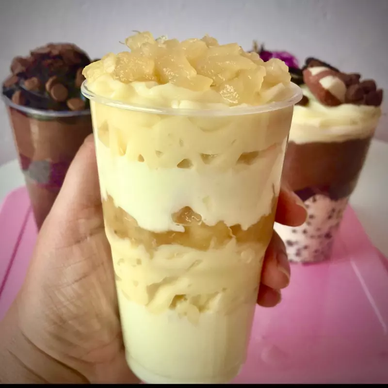 Copo Nuvem de Abacaxi